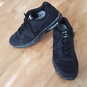 Nike mens air max sequent